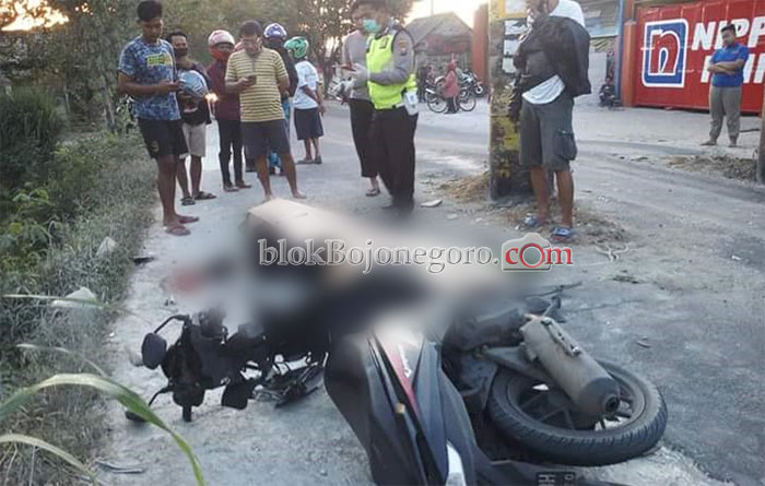 Diduga Mengantuk dan Tabrak Portal Jalan, Pengendara Motor Meninggal