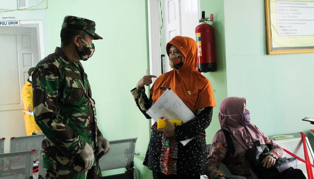 Sinergi Ketahanan Keluarga, Kodim Bojonegoro Gelar KB Kesehatan Gratis
