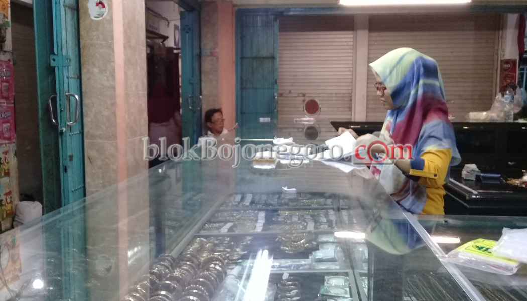 Harga Jual dan Buyback Terpantau Meroket Tajam