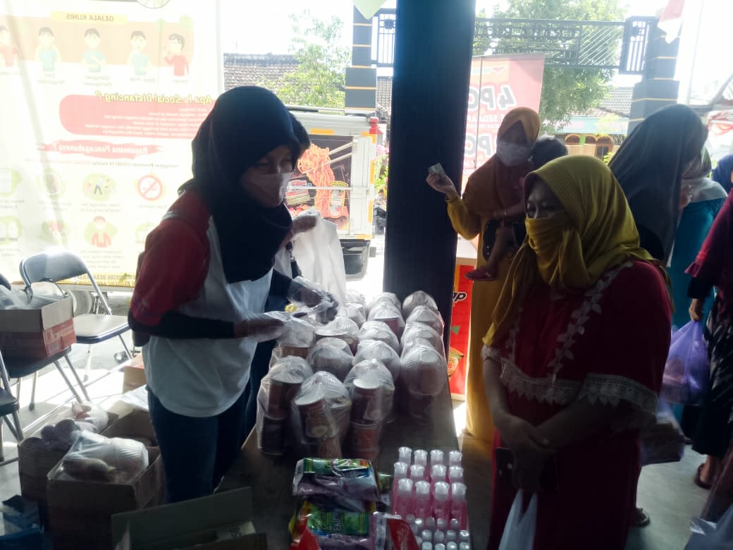 Di Lokasi TMMD Imbangan Kodim Bojonegoro, Disdag Gelar Pasar Murah