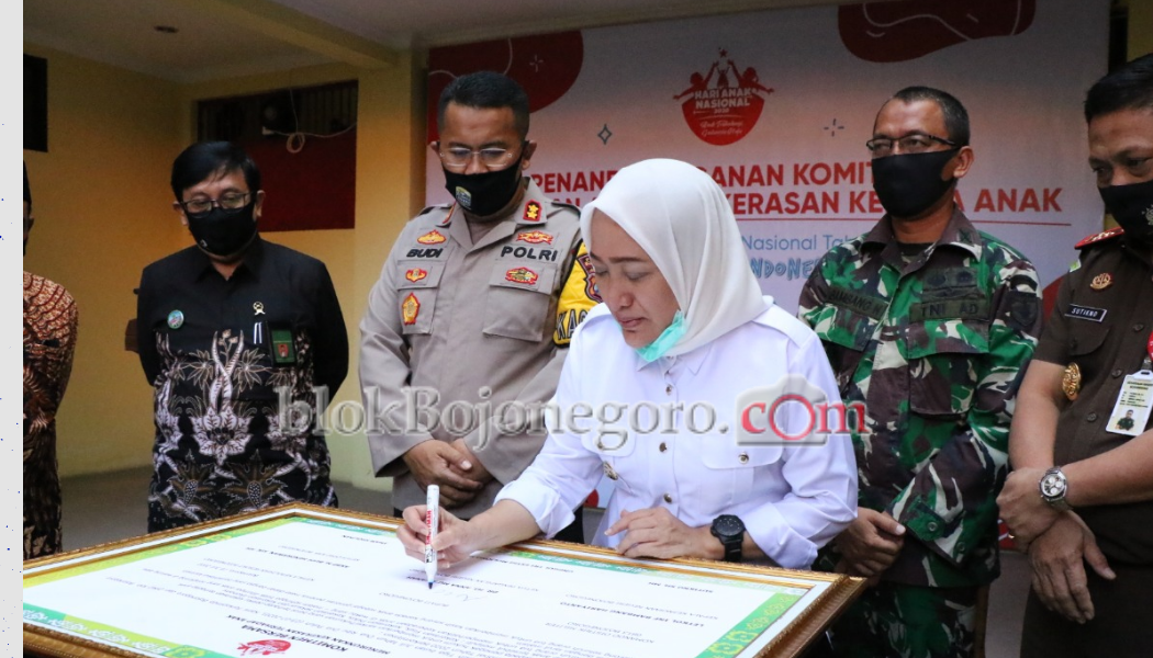 Bupati Tandatangani Komitmen Penurunan Angka Kekerasan anak