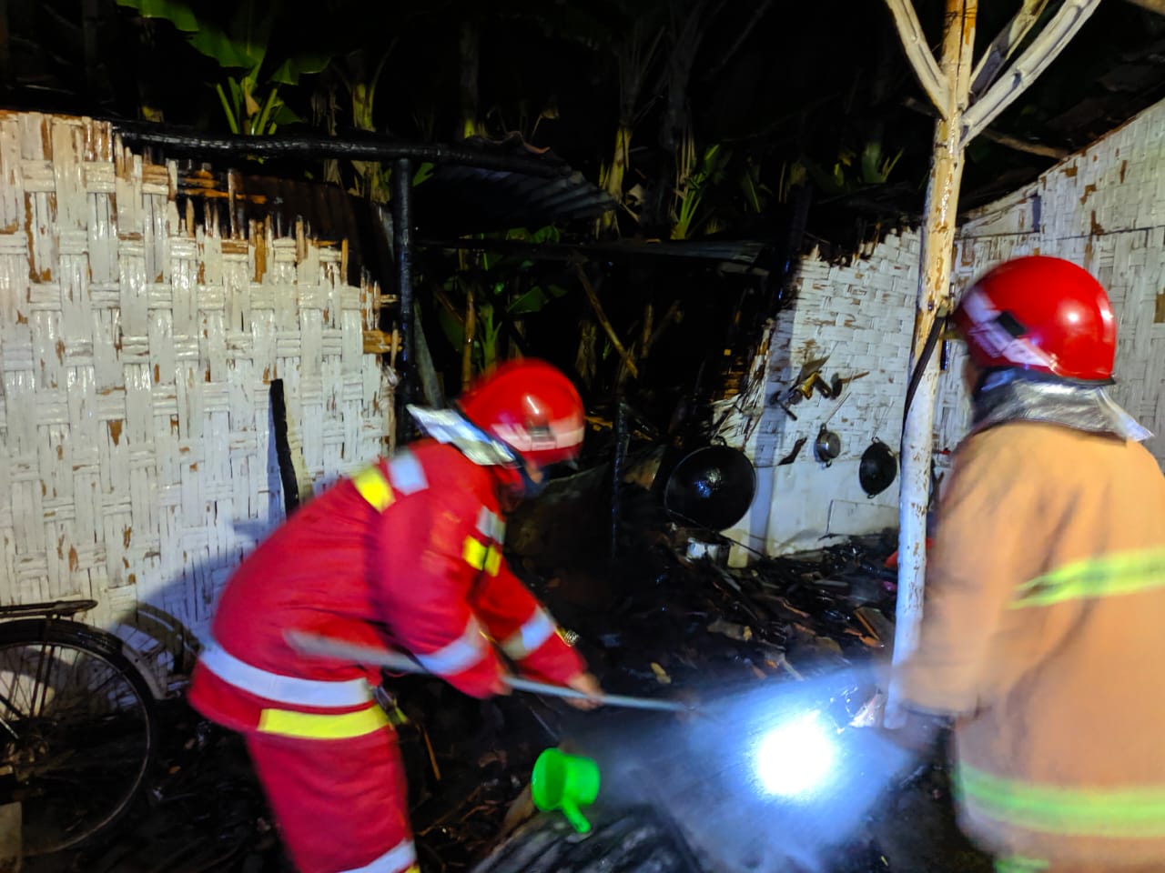 Rumah Janda di Baureno Nyaris Terbakar, Diduga ini Penyebabnya...