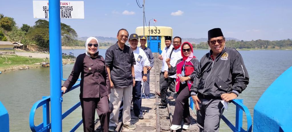 Dikunjungi Ketua DPP PDI Perjuangan, Bupati Ajak Tinjau 2 Waduk