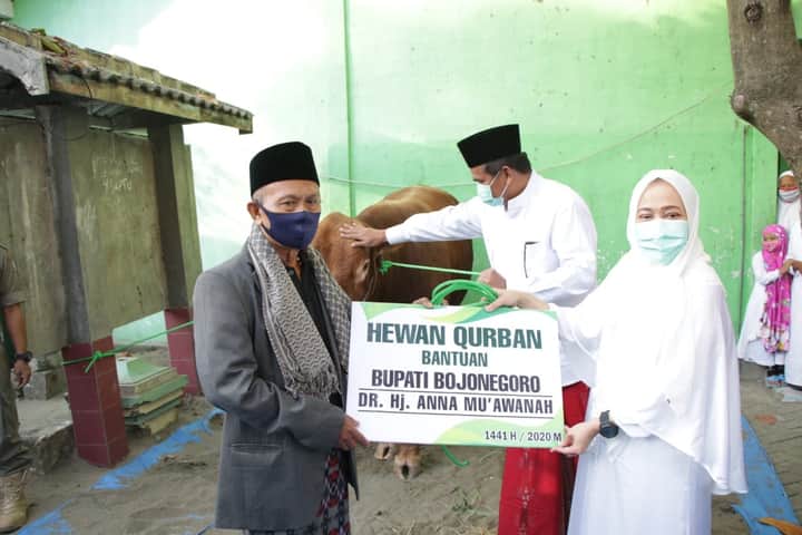 Bupati Bojonegoro Salat Idul Adha Bersama Masyarakat Kanor