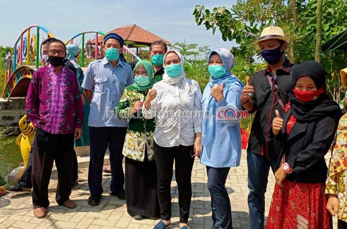 Anggota DPR RI serta Kementerian Kelautan dan Perikanan Singgah di Taman Kalianyar Mumbul