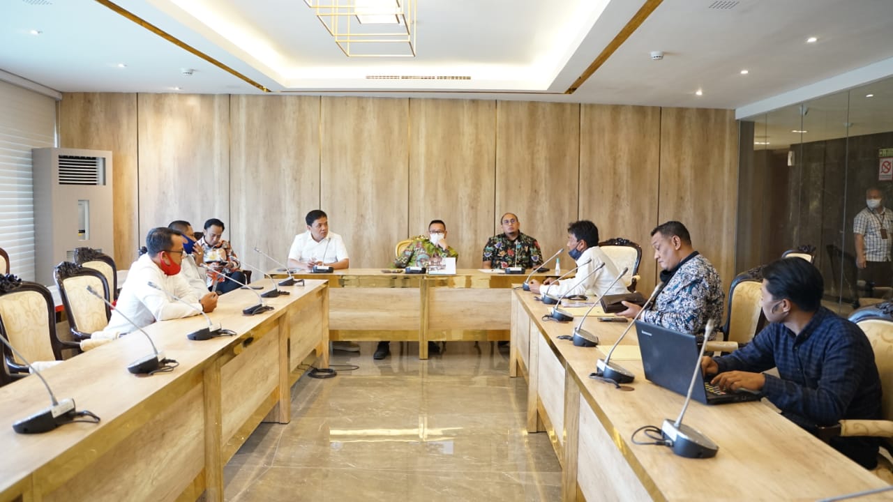 Terlambat Bayar Proyek, Kontraktor Adukan Rekind ke DPR RI