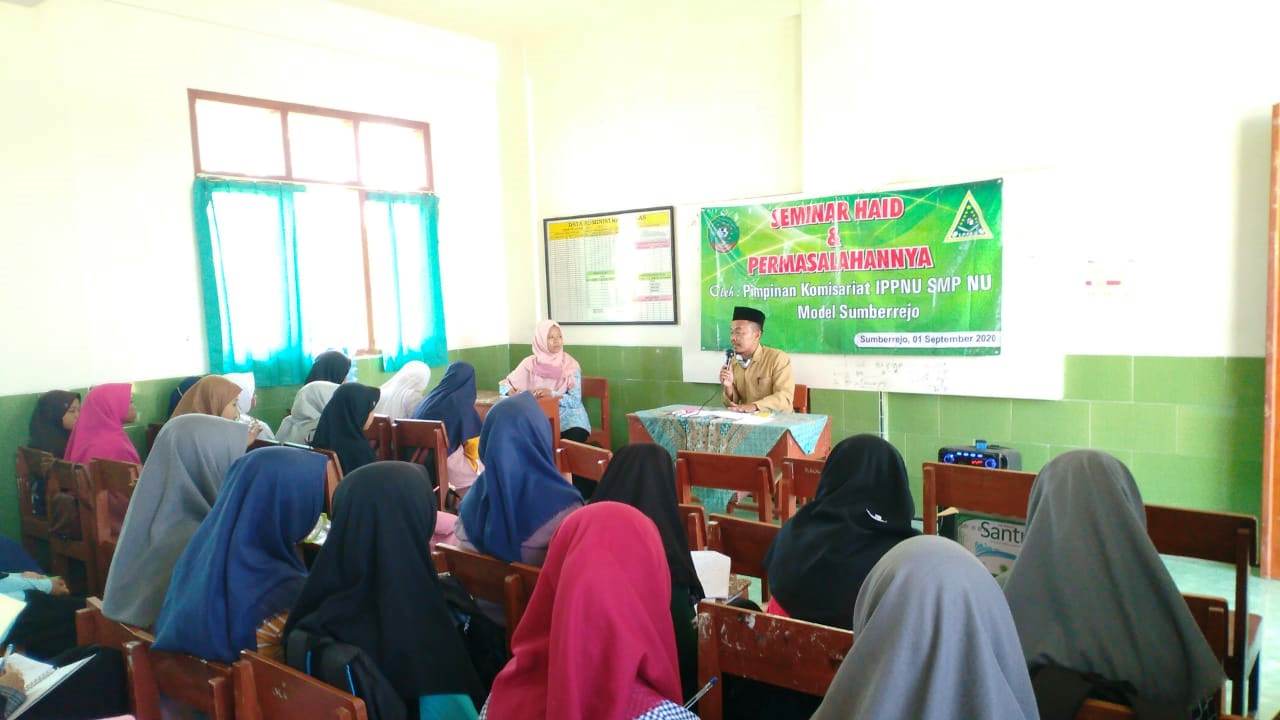PK IPPNU SMP NU Model Sumberrejo Gelar Seminar Haid