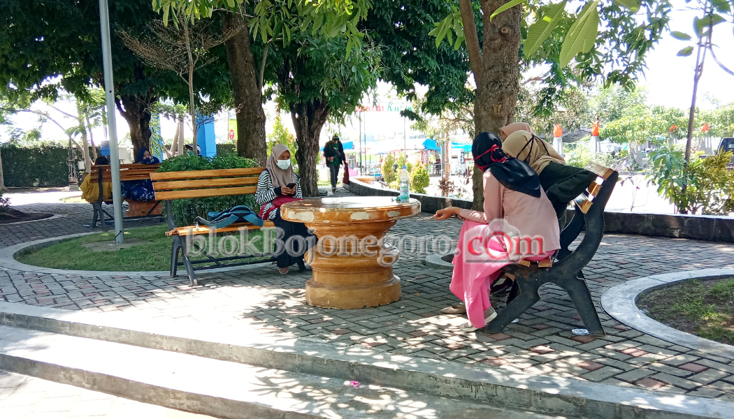 Nikmati Akhir Pekan, Tetap Patuhi Protokol Kesehatan