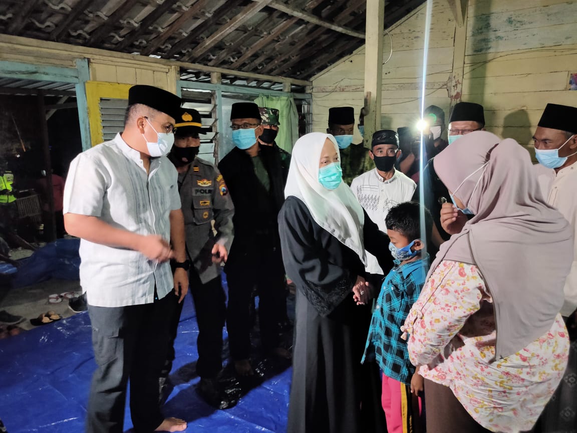Bupati Takziah ke Rumah Korban Jebakan Tikus