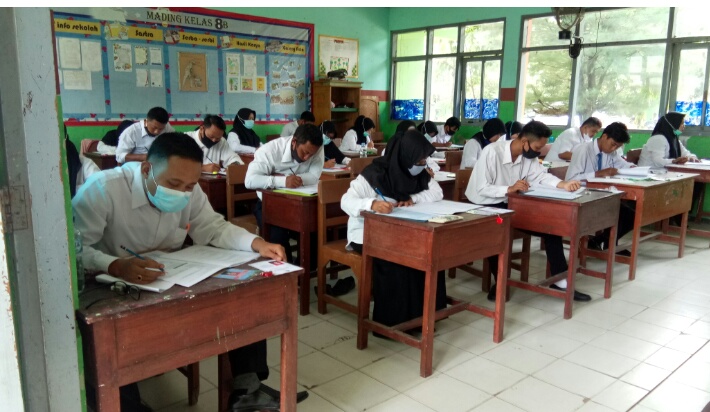 597 Peserta Ikut Ujian Perangkat Desa di Balen