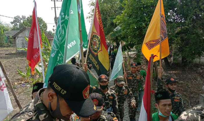 PAC GP Ansor Bubulan Longmarch 7KM di Hari Santri