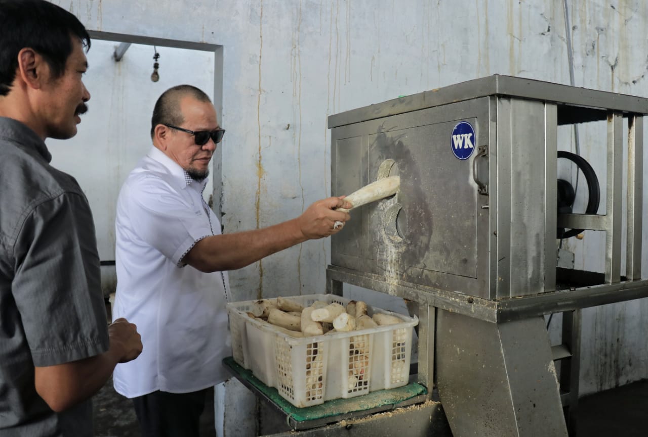 LaNyalla Apresiasi UMKM Kripik Singkong Bertahan Saat Pandemi