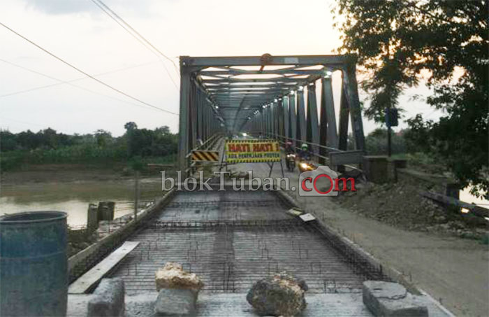 Warga Bersyukur Akses Jembatan Glendeng Dibuka untuk Roda Dua