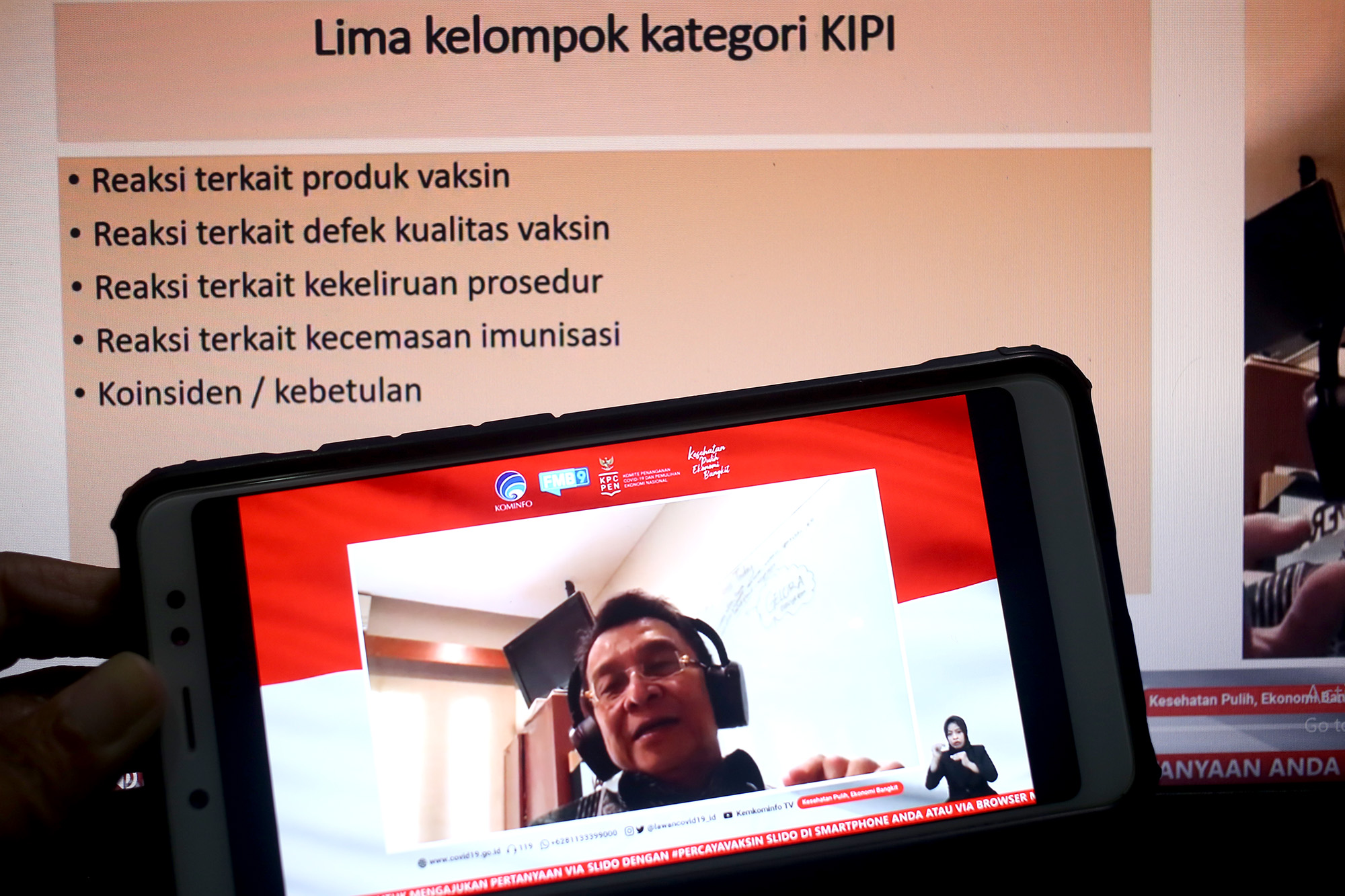 Pembuatan Vaksin Diawasi Ketat untuk Memastikan Keamanannya