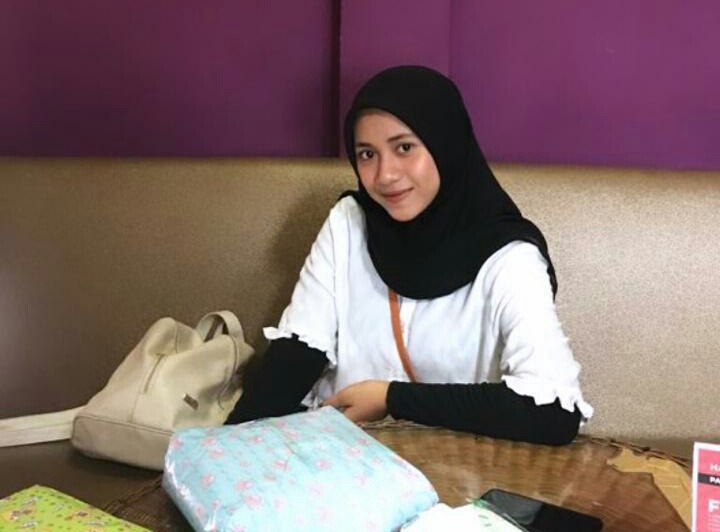 Masih Muda, Mahasiswi Ini Semangat Berwirausaha