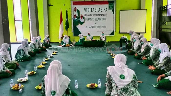 Tetap Patuh Prokes, PW Fatayat NU Jatim Visitasi ASIFA PC Fatayat Bojonegoro