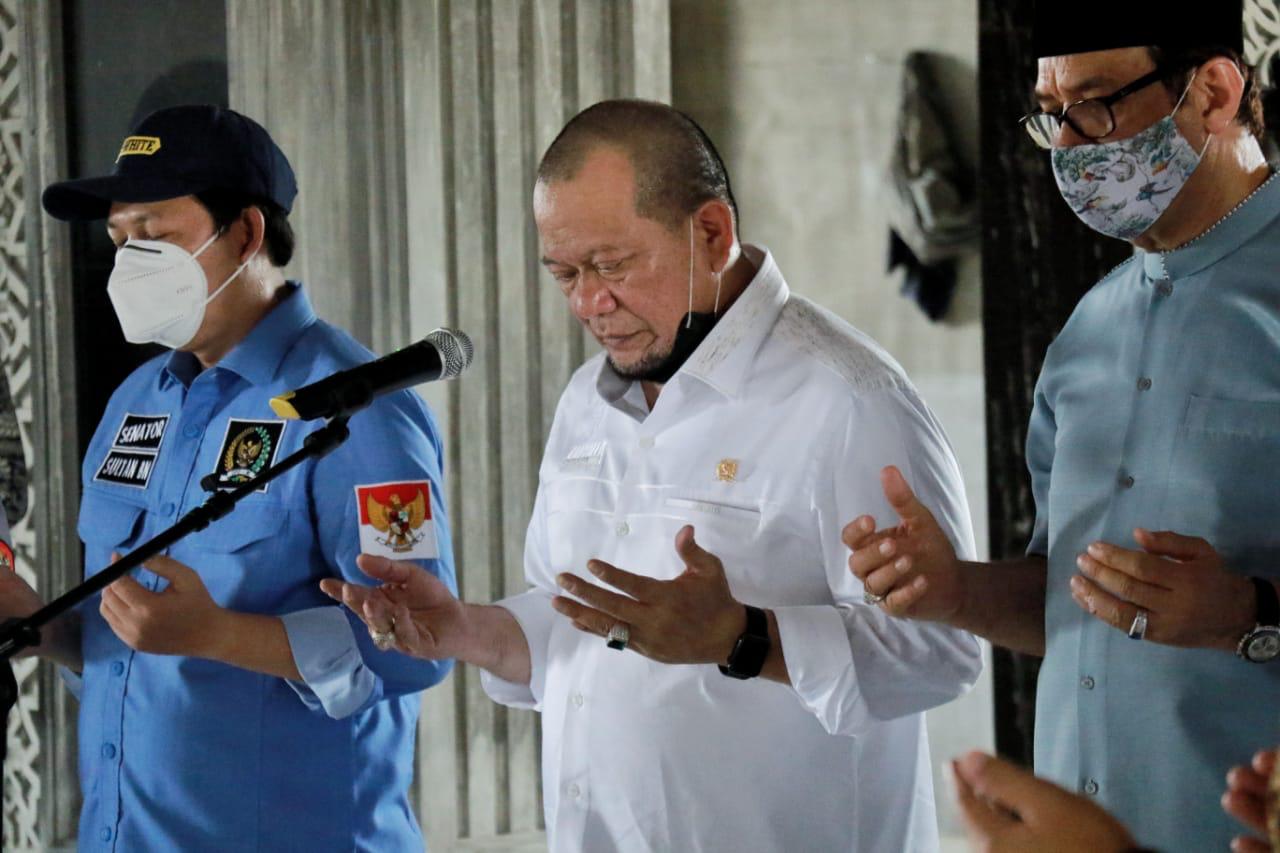 Ketua DPD RI Doakan Ketum PBNU Sembuh dari Covid-19
