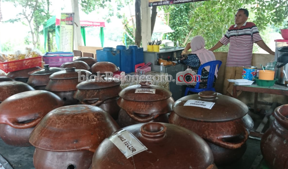 Pertahankan Cita Rasa Khas, Warung Sincin Selalu Ramai Pelanggan