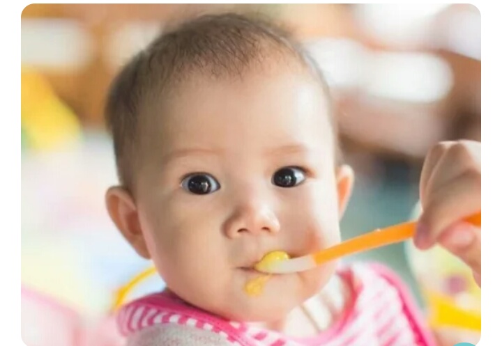 Tak Perlu Bingung Buat Menu MPASI Anak 7 Bulan