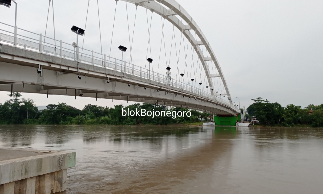 Pagi Ini Bengawan Solo Siaga Kuning