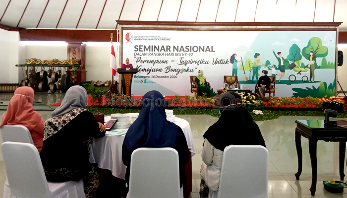 Bupati Anna Hadiri Seminar Nasional Rangkaian Hari Ibu Ke 92