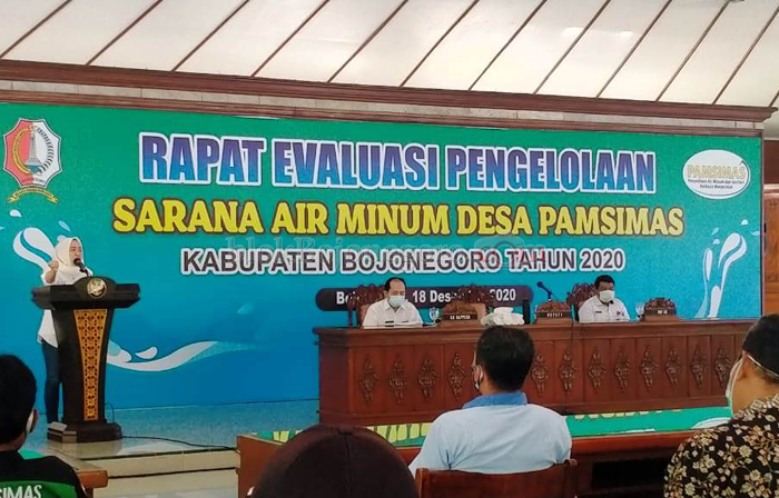 Bupati Hadiri Rapat Evaluasi Pengelolaan Sarana Air Minum Desa Pamsimas