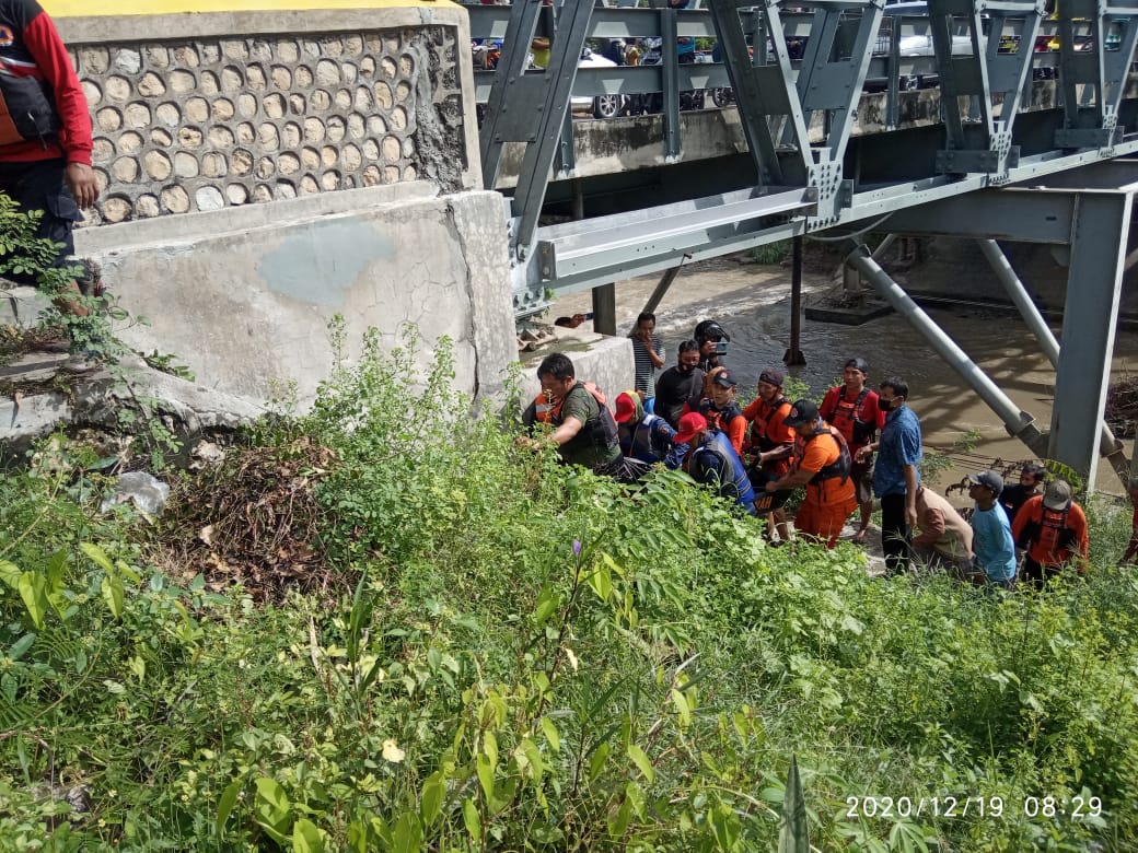 Nenek Tenggelam di Sungai Grogolan Ditemukan Meninggal Dunia