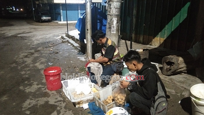 Pedagang dan Produsen Tempe dan Tahu Keluhkan Harga Kedelai Naik
