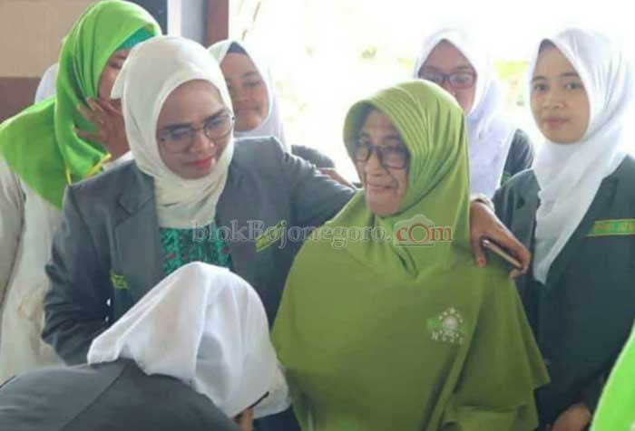 Pendiri IPPNU Ny. Hj. Basyiroh Tutup Usia