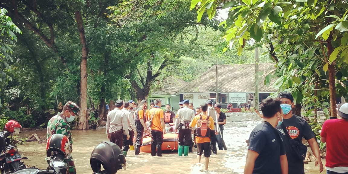 Banjir Kiriman Kembali Genangi Pemukiman di TPK Bojonegoro