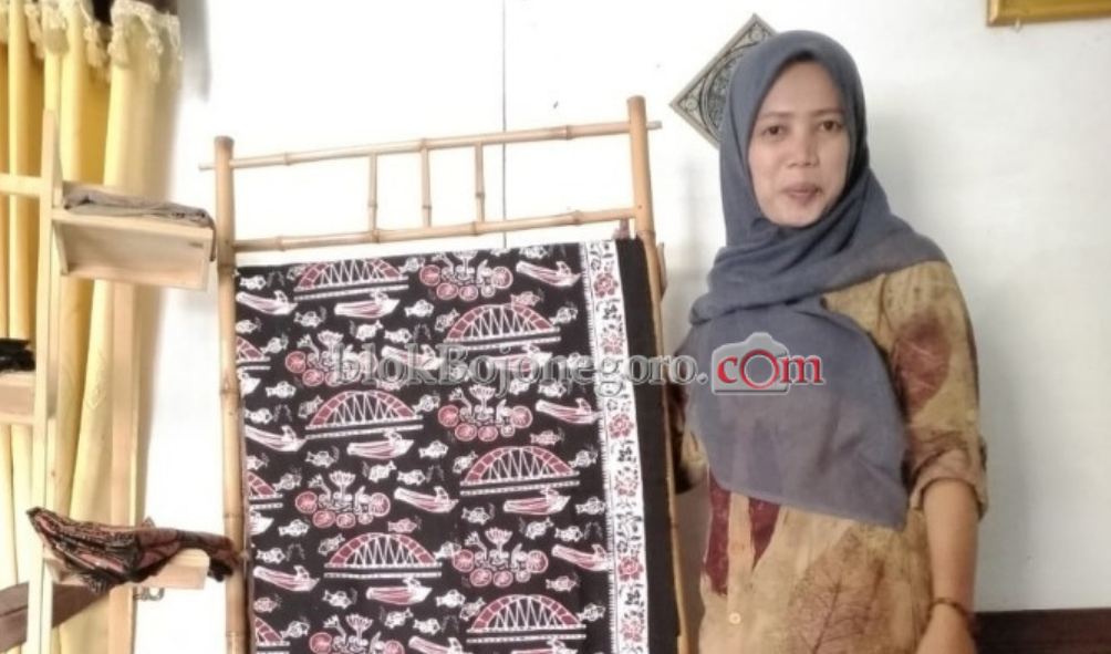 Viral, Prospek Bisnis Penjualan Batik Jembatan Sosrodilogo Positif