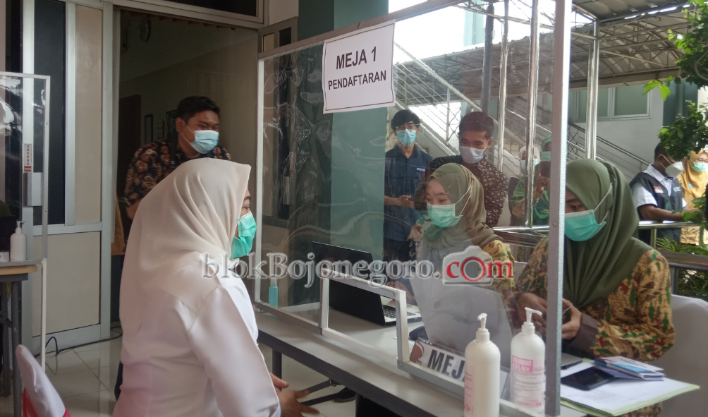 Bupati dan Pejabat Pemkab Mulai Divaksinasi Dosis Kedua