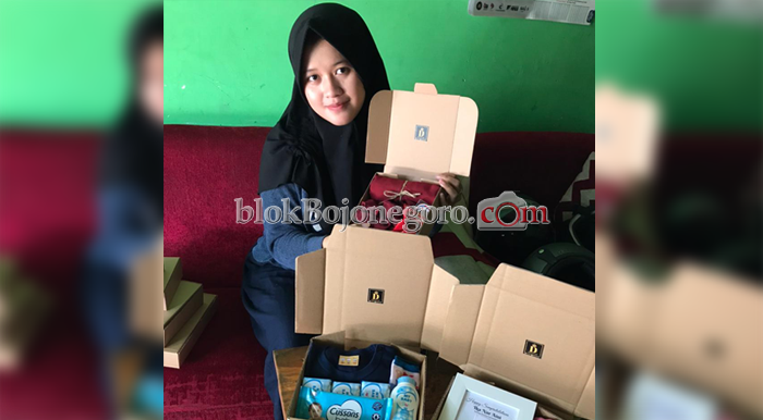 Dari Usaha Gift Box, Dara Cantik Ini Bisa Kantongi Jutaan Rupiah