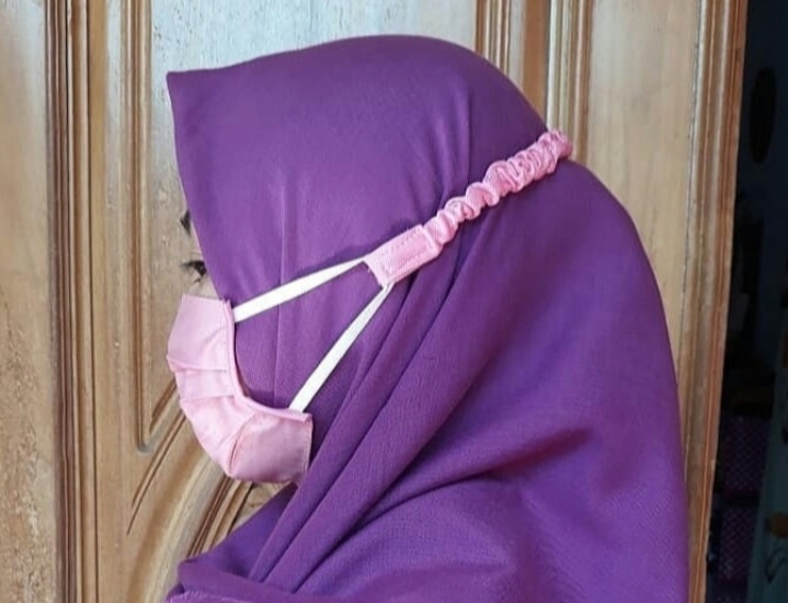 Berkah Pandemi, Wanita Ini Raup Untung dari Jual Konektor Masker