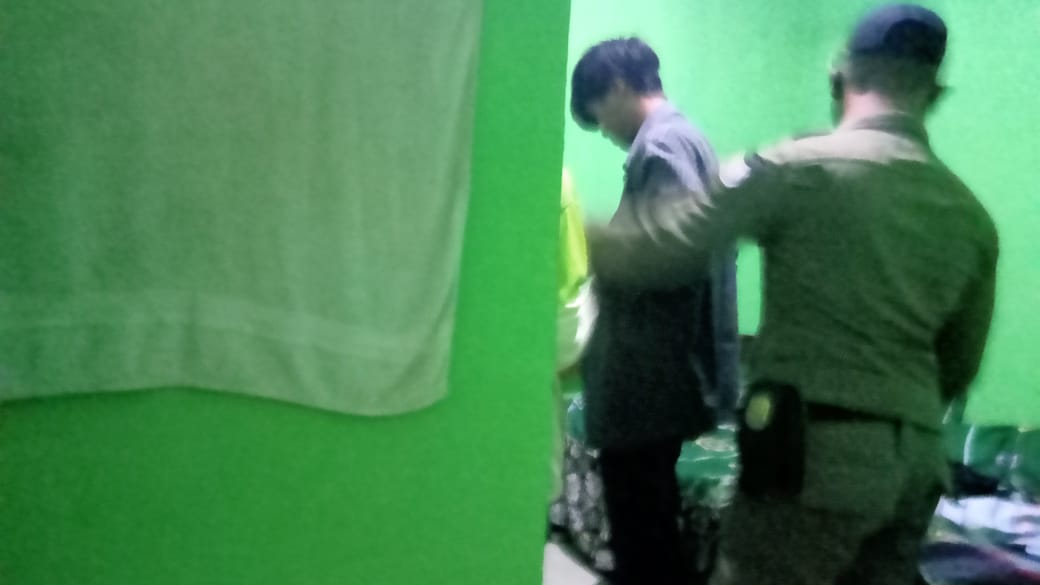 Sewa Kamar Kos, Sepasangan Pemuda dan Pemudi Diciduk Satpol PP