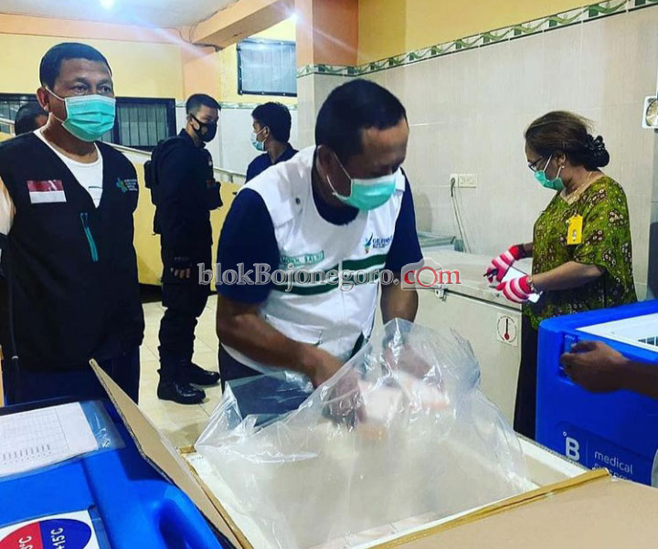 Vaksinasi Tahap 2, Bojonegoro Terima 1.994 Vial Vaksin