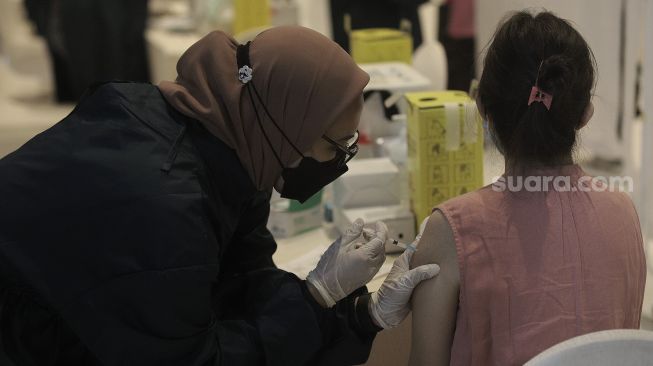 Dokter Sebut Efektivitas Vaksin Covid-19 Berkurang pada Pasien Autoimun