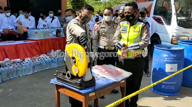 Bersama Forkopimda, Polres Bojonegoro Musnahkan Hasil Operasi Pekat