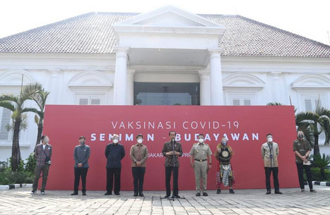 Armand Maulana, Cak Lontong, dan Nia Dinata Sambut Baik Vaksinasi Pekerja Seni dan Kreatif