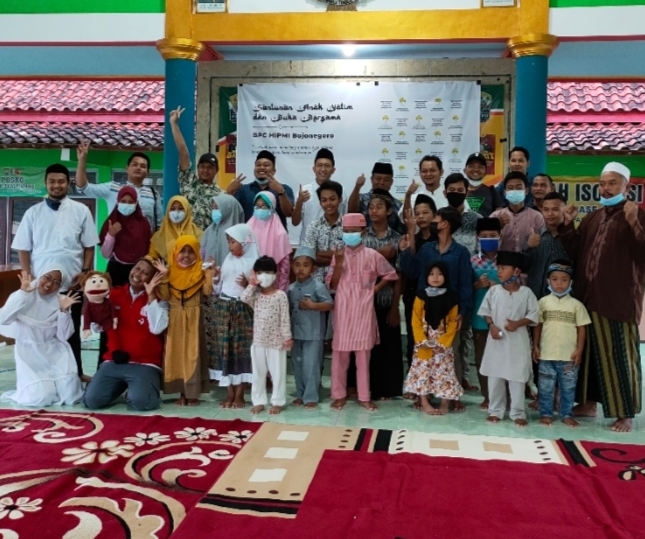 Konsolidasi Pengurus, BPC HIPMI Bojonegoro Santuni Anak Yatim