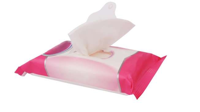 Jangan Asal Beli Tisu Basah Bayi, Ini 3 Hal yang Harus Diperhatikan!