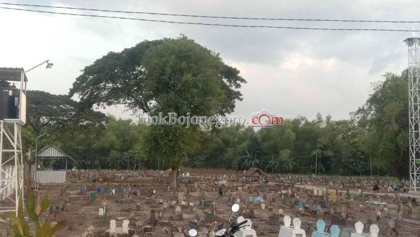 Tradisi Nyekar Ke Makam, Sebelum Lebaran