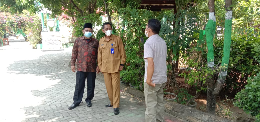 Hari ke-2 Pasca Lebaran, Kabid Dikdas Dinas Pendidikan Sidak ke SMPN 4 Bojonegoro