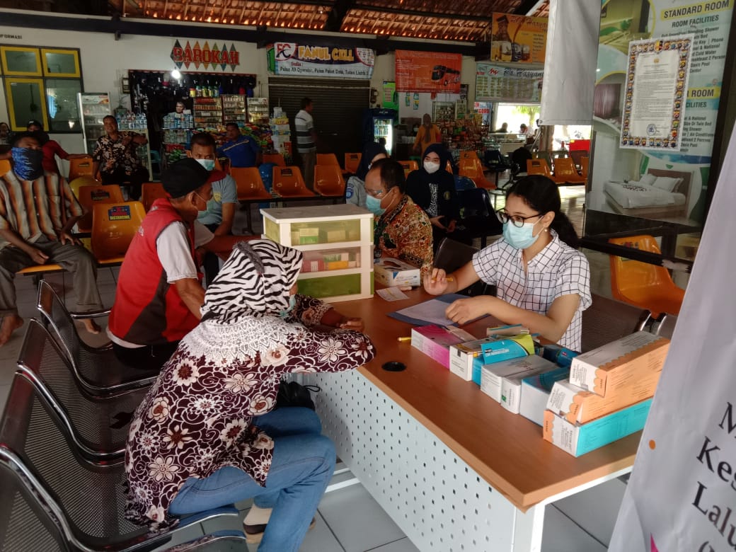 Jasa Raharja Gelar Pengobatan Gratis di Terminal Rajekwesi