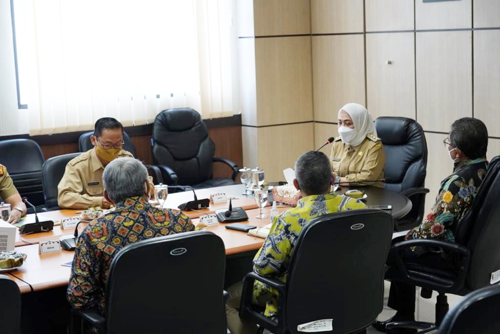Bupati Jalin Sinergitas Tingkatkan Kontribusi SDM Putra Daerah