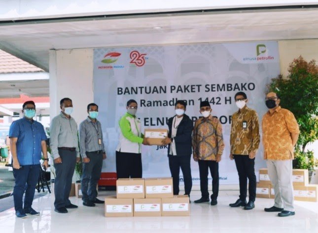 Pertamina EP Asset 4 Sukowati Field Bagi Sembako untuk Masyarakat Terdampak Pandemi Covid-19