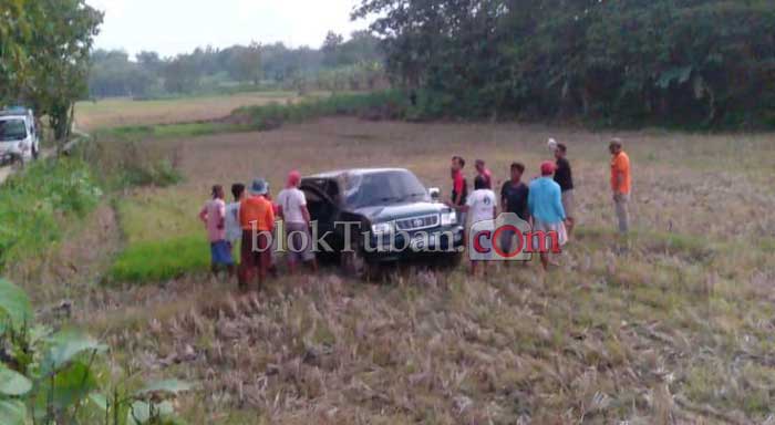 Waspada Jalur Menilo-Pandanagung Sering Gelincirkan Kendaraan