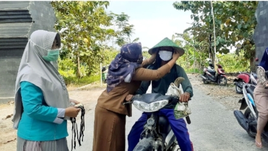 Tak Lelah Terapkan Prokes, Masuk Kawasan Mojodelik Wajib Bermasker