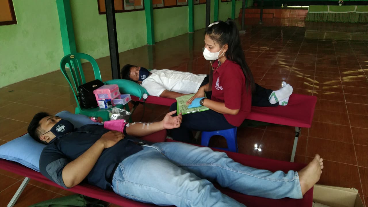 Peringati Hari Lahir Pancasila SMP Negeri Kapas Lakukan Aksi Donor Darah