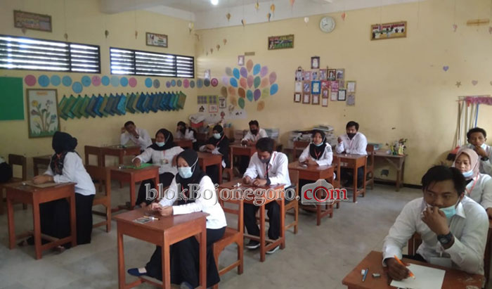 805 Pendaftar Ikut Ujian Perangkat Desa di Kanor